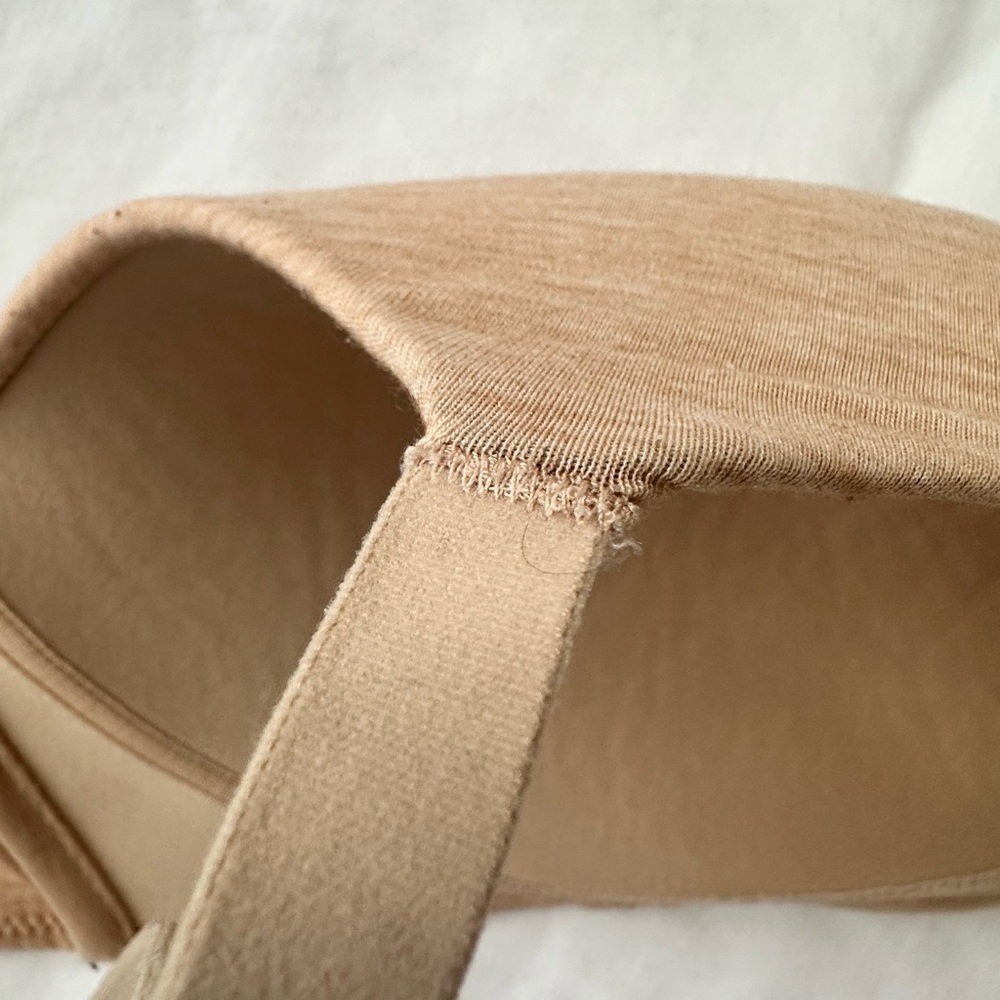 GapBody Breathe Wireless Bra 40C Rugby Tan Neutral Nude - Picture 7 of 8